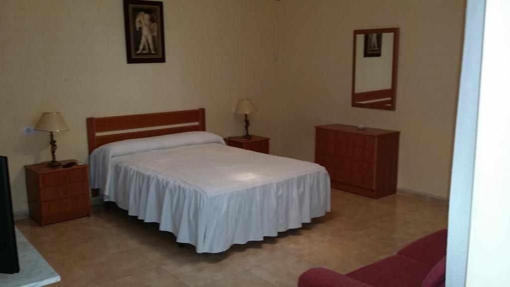 Hotel Meson El Numero Uno Antequera Pokoj fotografie