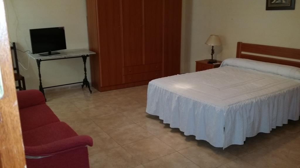 Hotel Meson El Numero Uno Antequera Pokoj fotografie